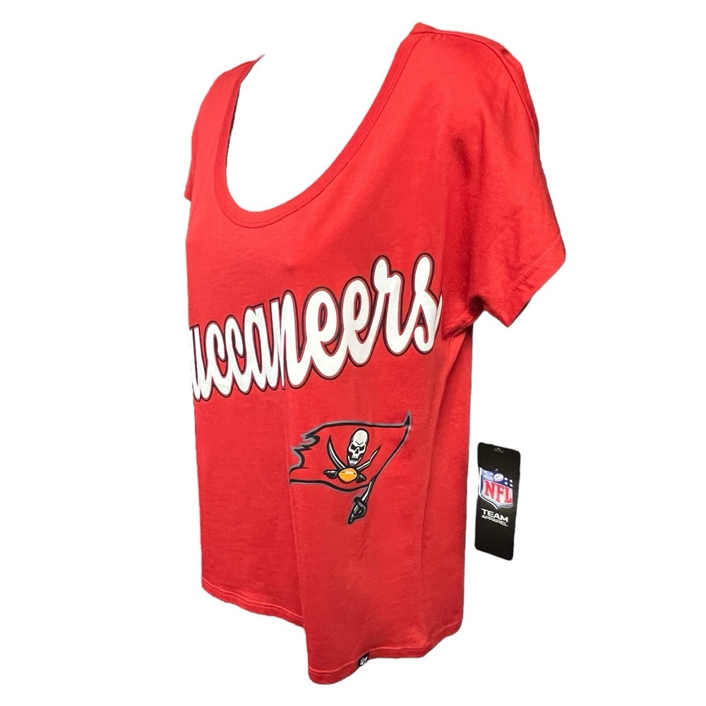 47' Tampa Bay Buccaneers Tee Small Red Roundoff‎ Scoop Neck T-Shirt NFL Fan NEW - Picture 8 of 11